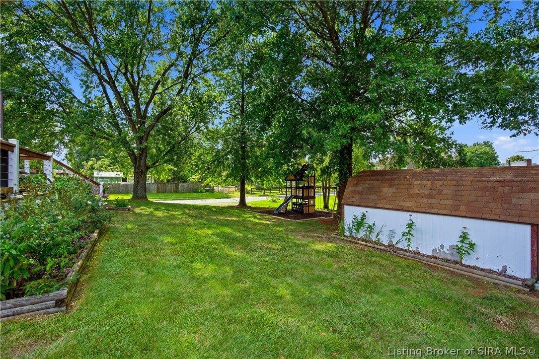 302 Bates Drive, Charlestown, IN 47111