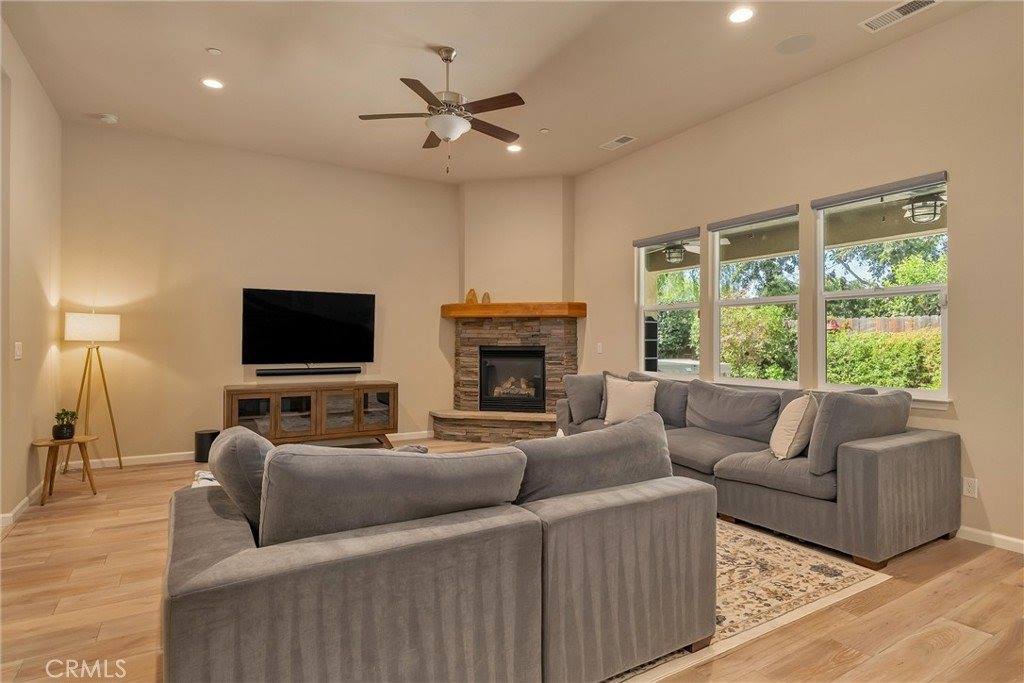 10 Harmony Park, Chico, CA 95973