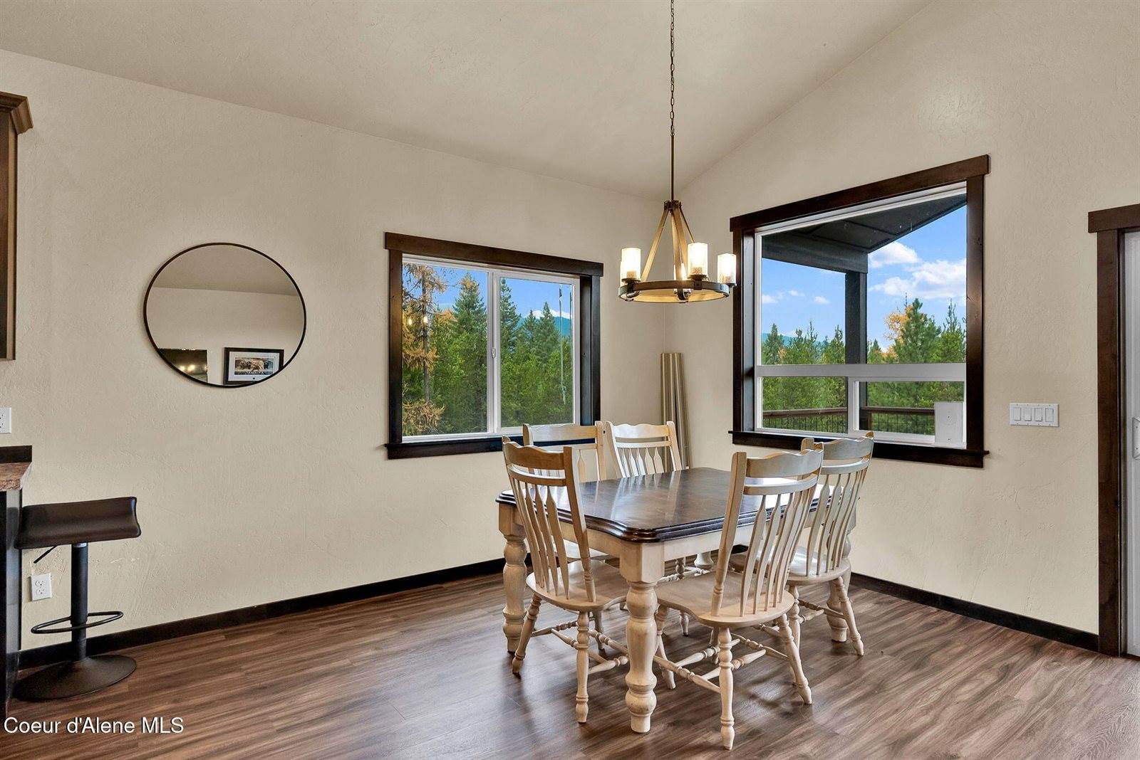 42 Seneacquoteen, Priest River, ID 83856