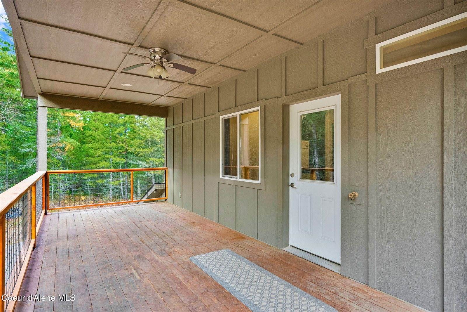 42 Seneacquoteen, Priest River, ID 83856