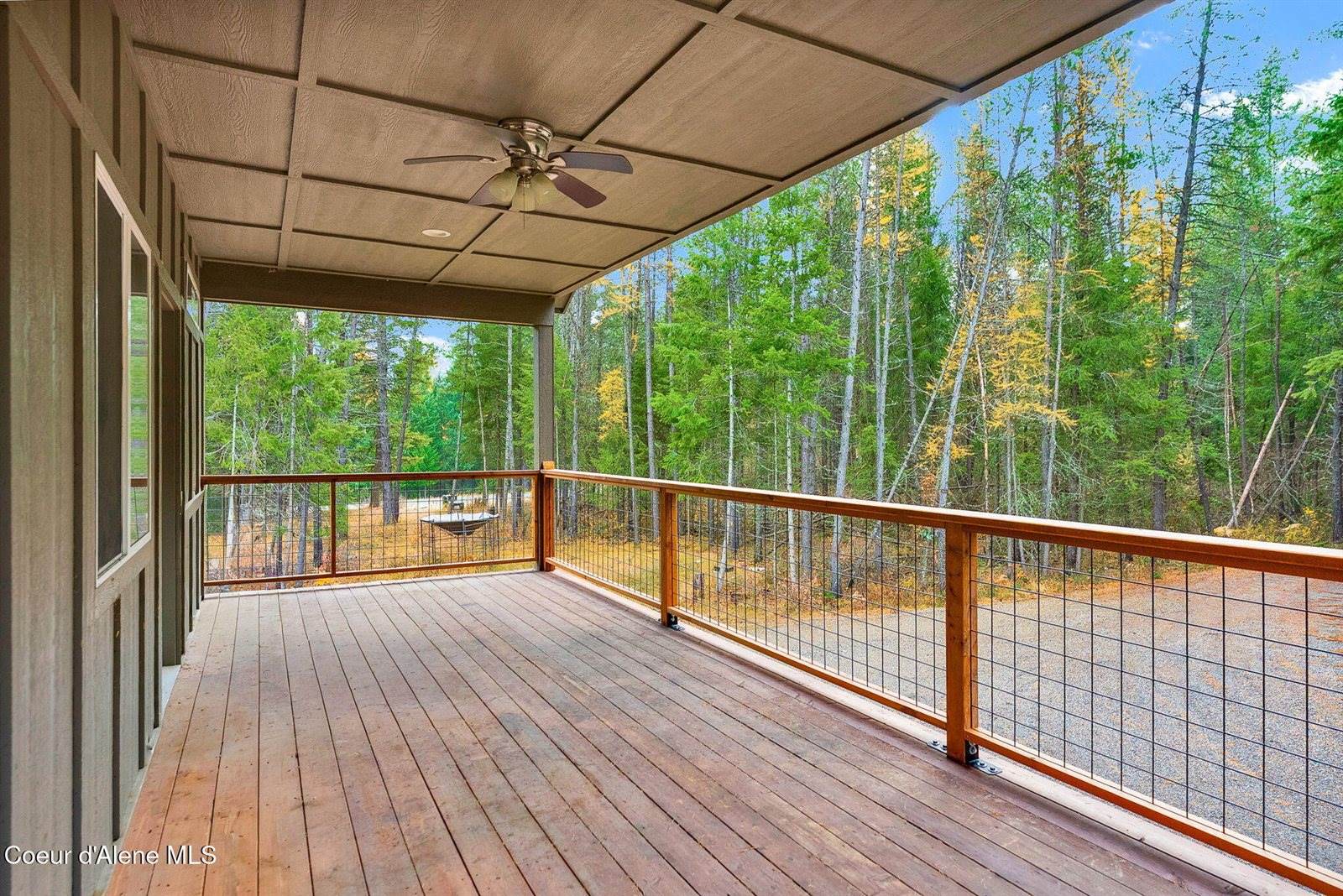 42 Seneacquoteen, Priest River, ID 83856