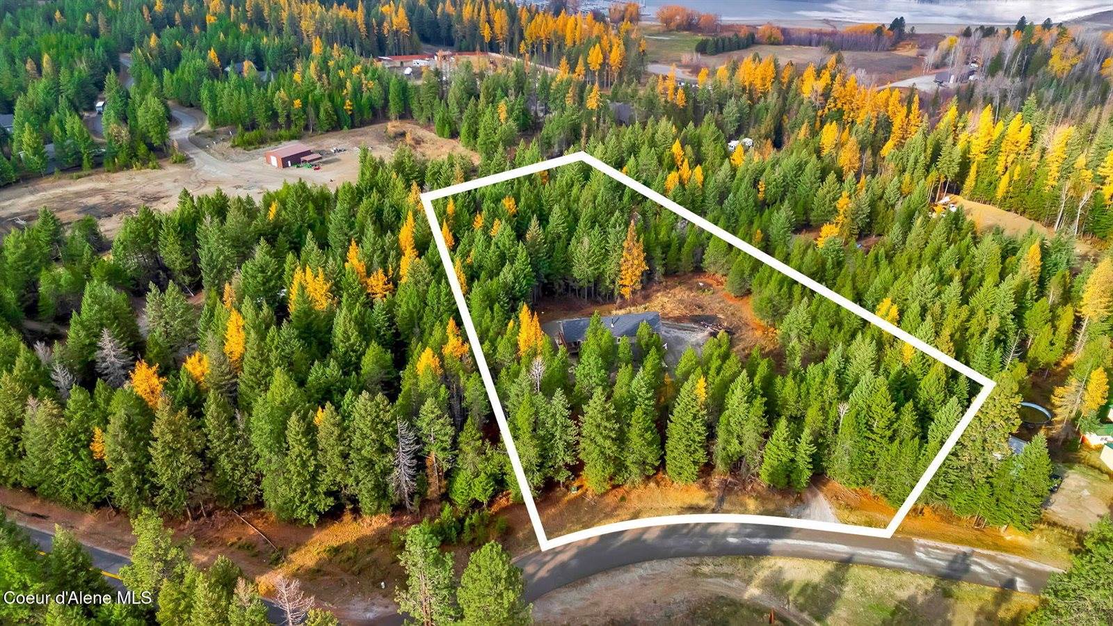 42 Seneacquoteen, Priest River, ID 83856