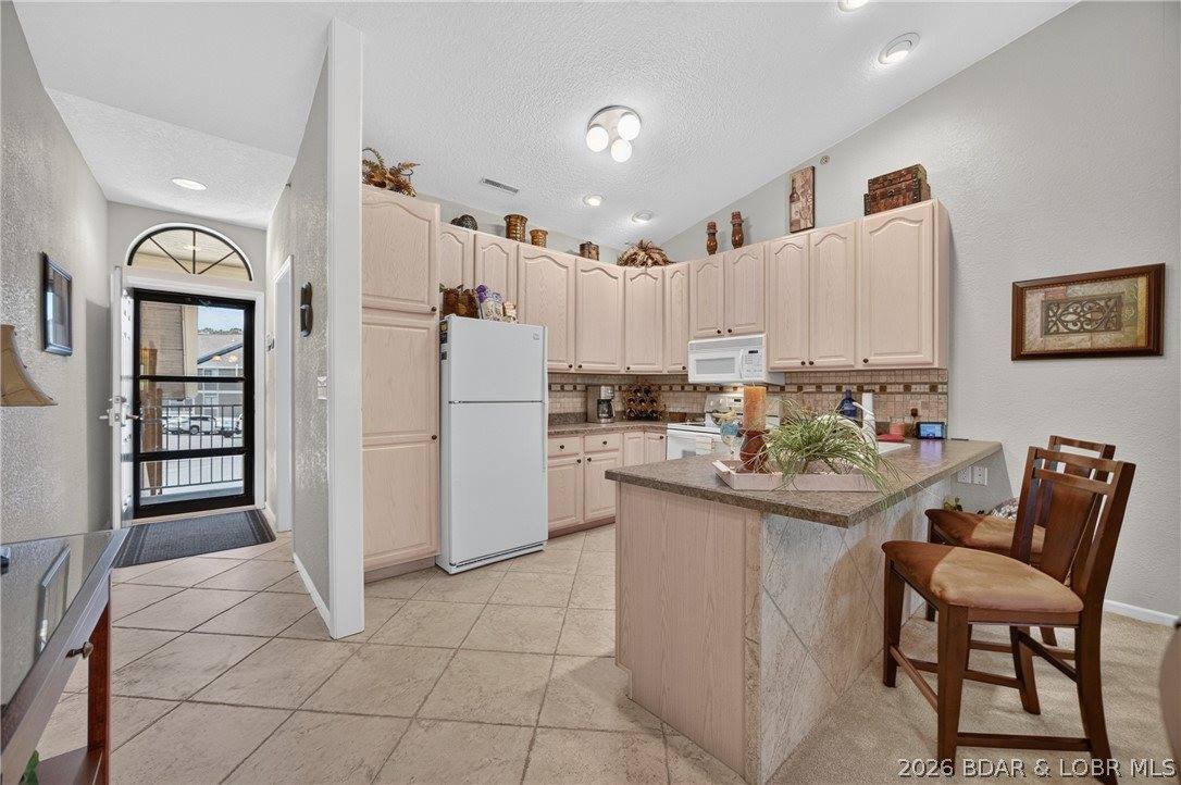 611 Lazy Days Road, Osage Beach, MO 65065