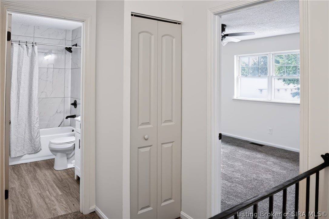 3033 Wooded Way, Jeffersonville, IN 47130