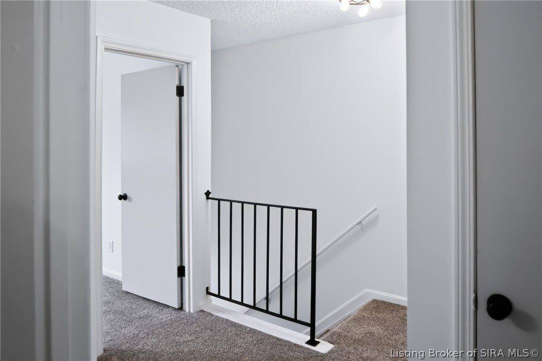 3033 Wooded Way, Jeffersonville, IN 47130