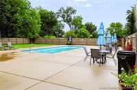 3033 Wooded Way, Jeffersonville, IN 47130