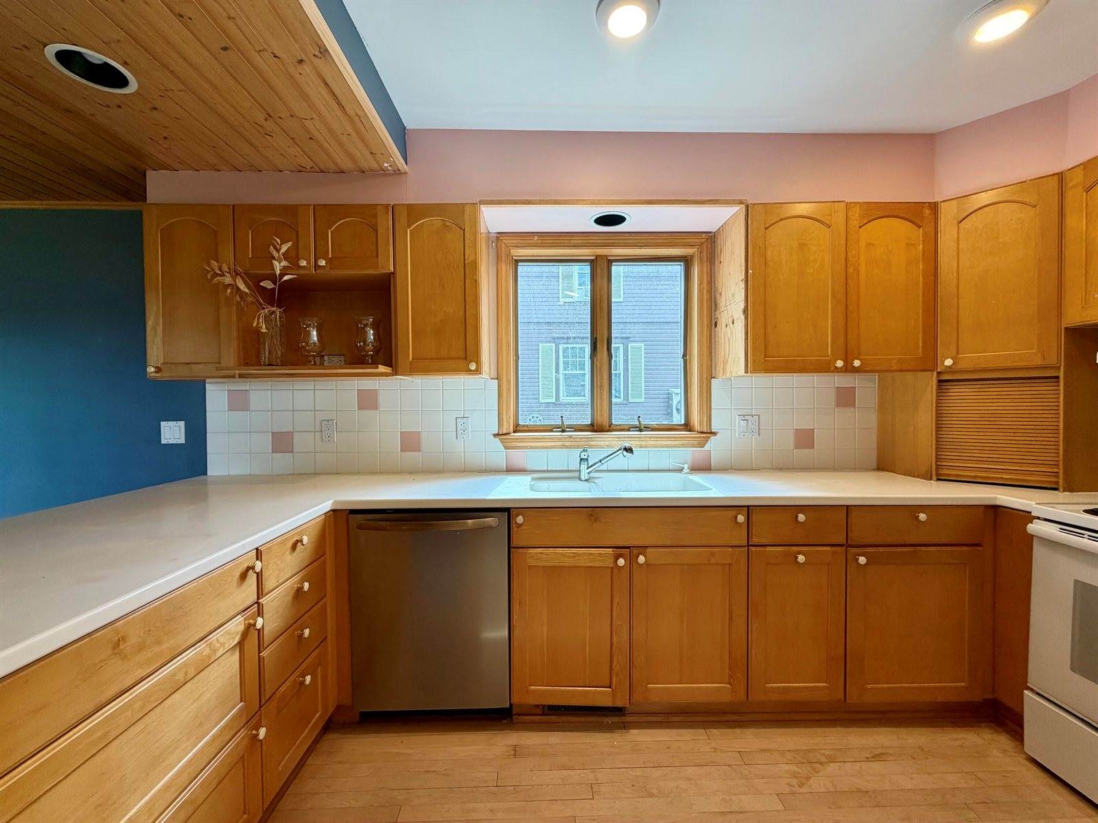 128 Fraser Avenue, Madawaska, ME 04756