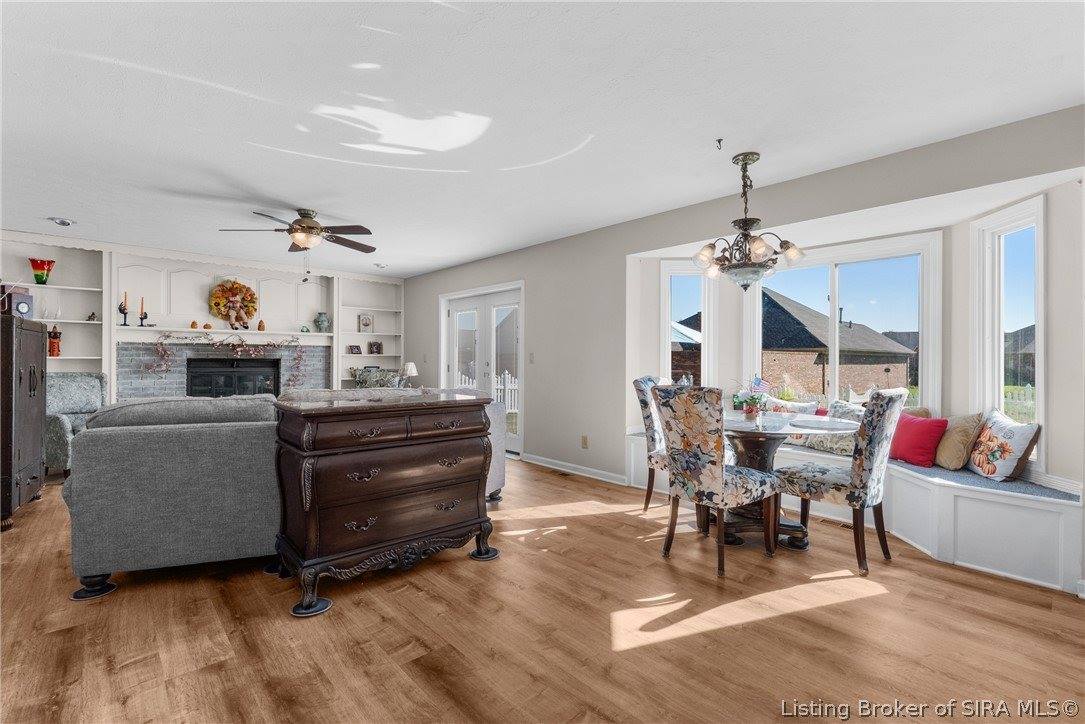 2206 Glenn Abbey, Jeffersonville, IN 47130
