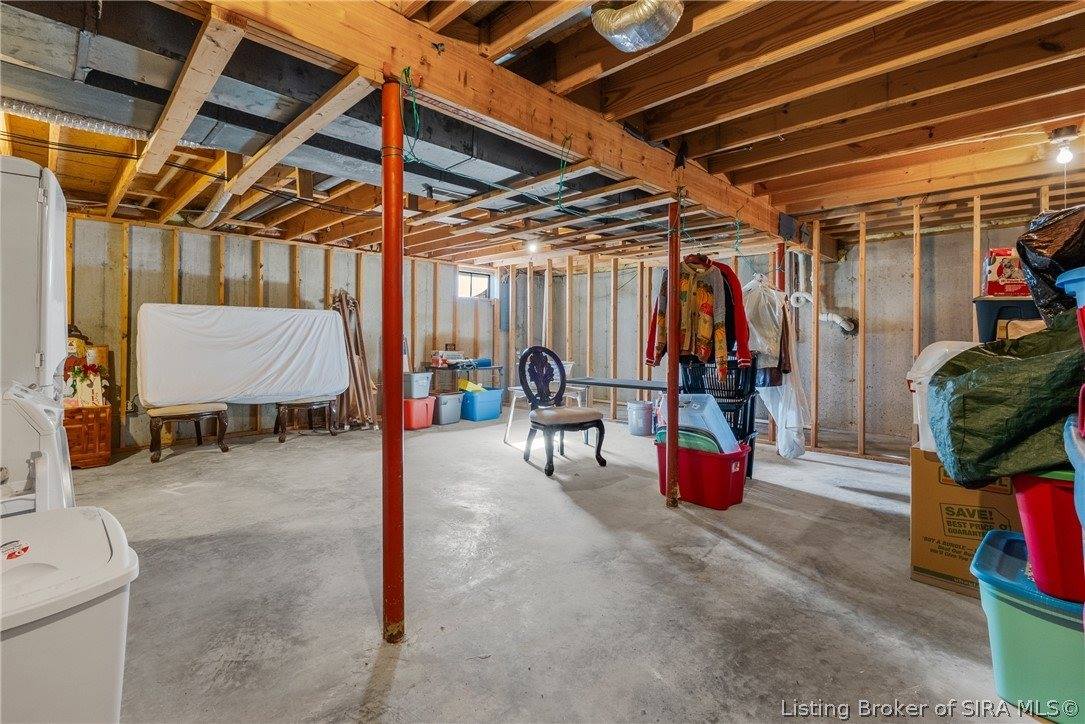 2206 Glenn Abbey, Jeffersonville, IN 47130