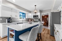 2206 Glenn Abbey, Jeffersonville, IN 47130