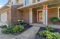 2206 Glenn Abbey, Jeffersonville, IN 47130
