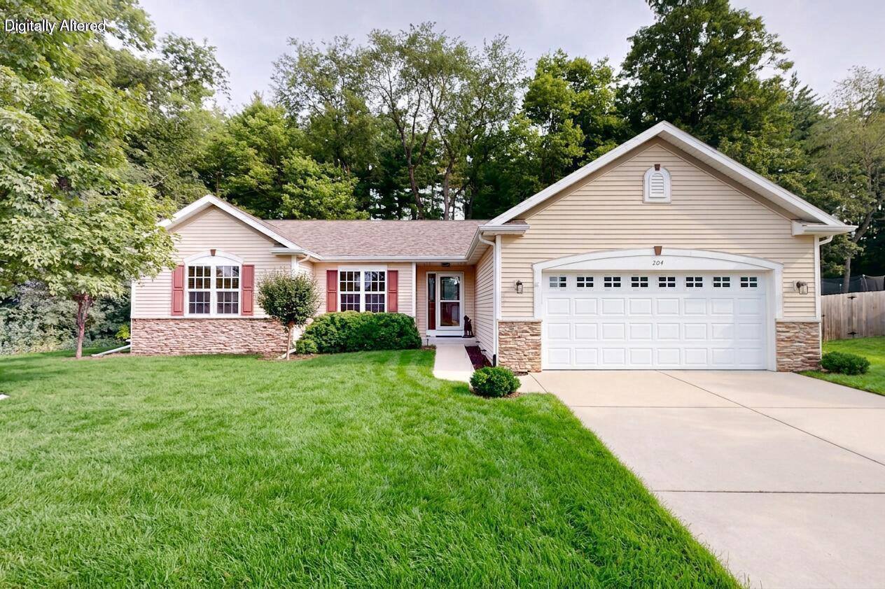 204 Woodland Preserve, Johnson Creek, WI 53094