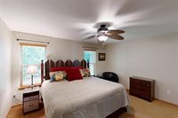 204 Woodland Preserve, Johnson Creek, WI 53094