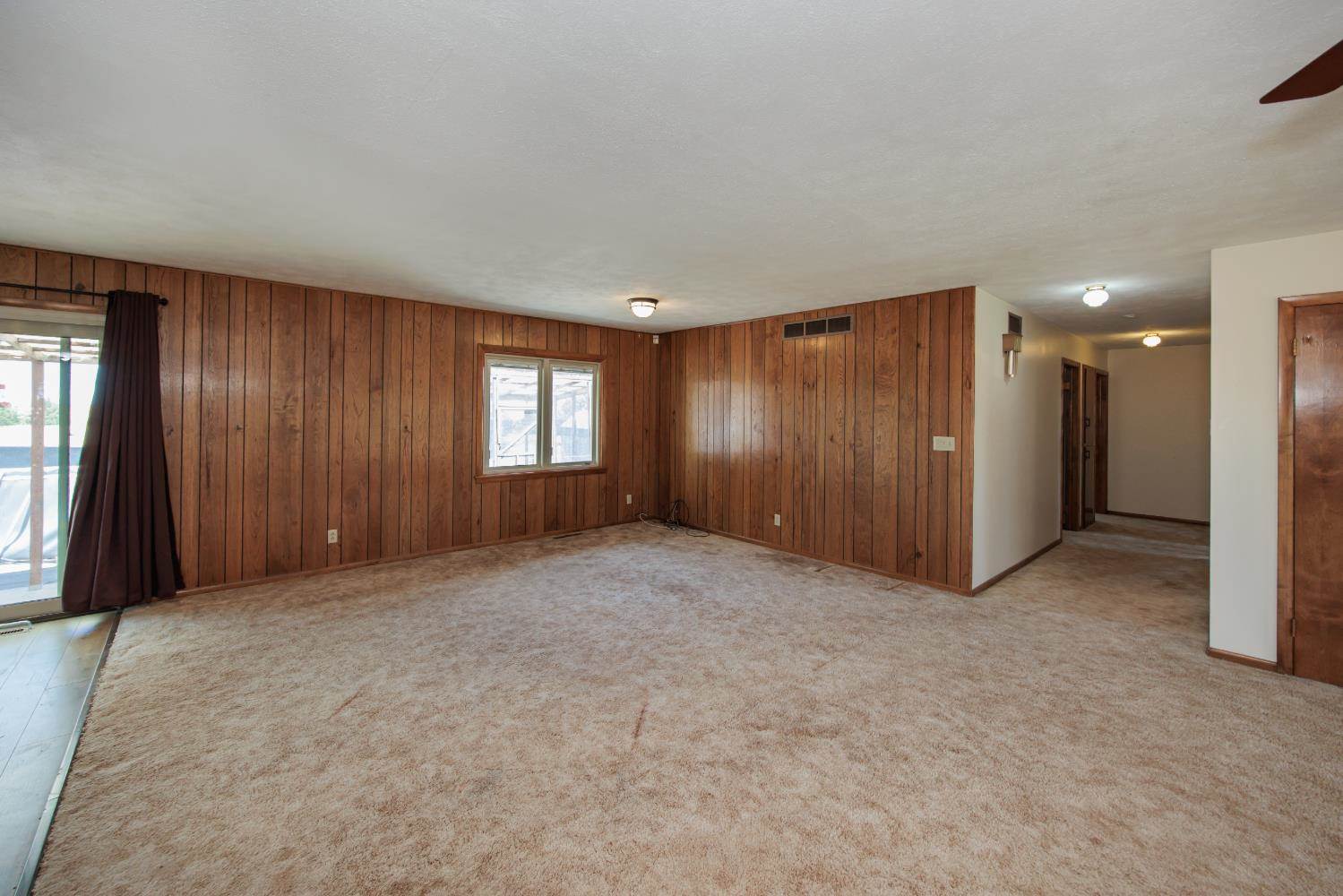8066 East Rd 11, Ulysses, KS 67880