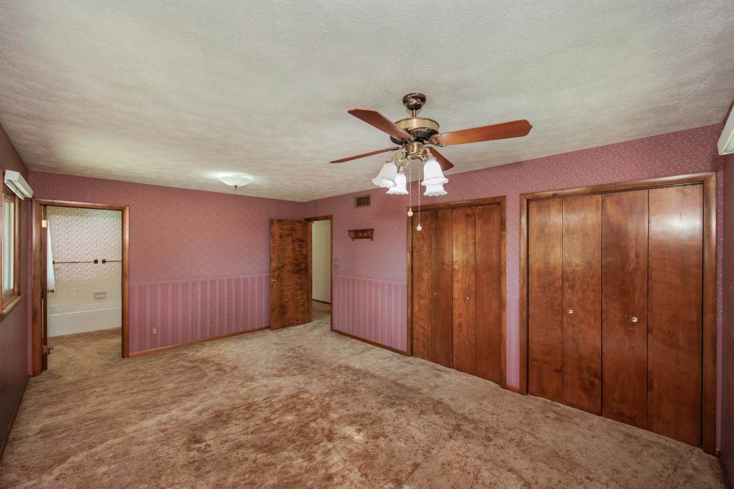 8066 East Rd 11, Ulysses, KS 67880