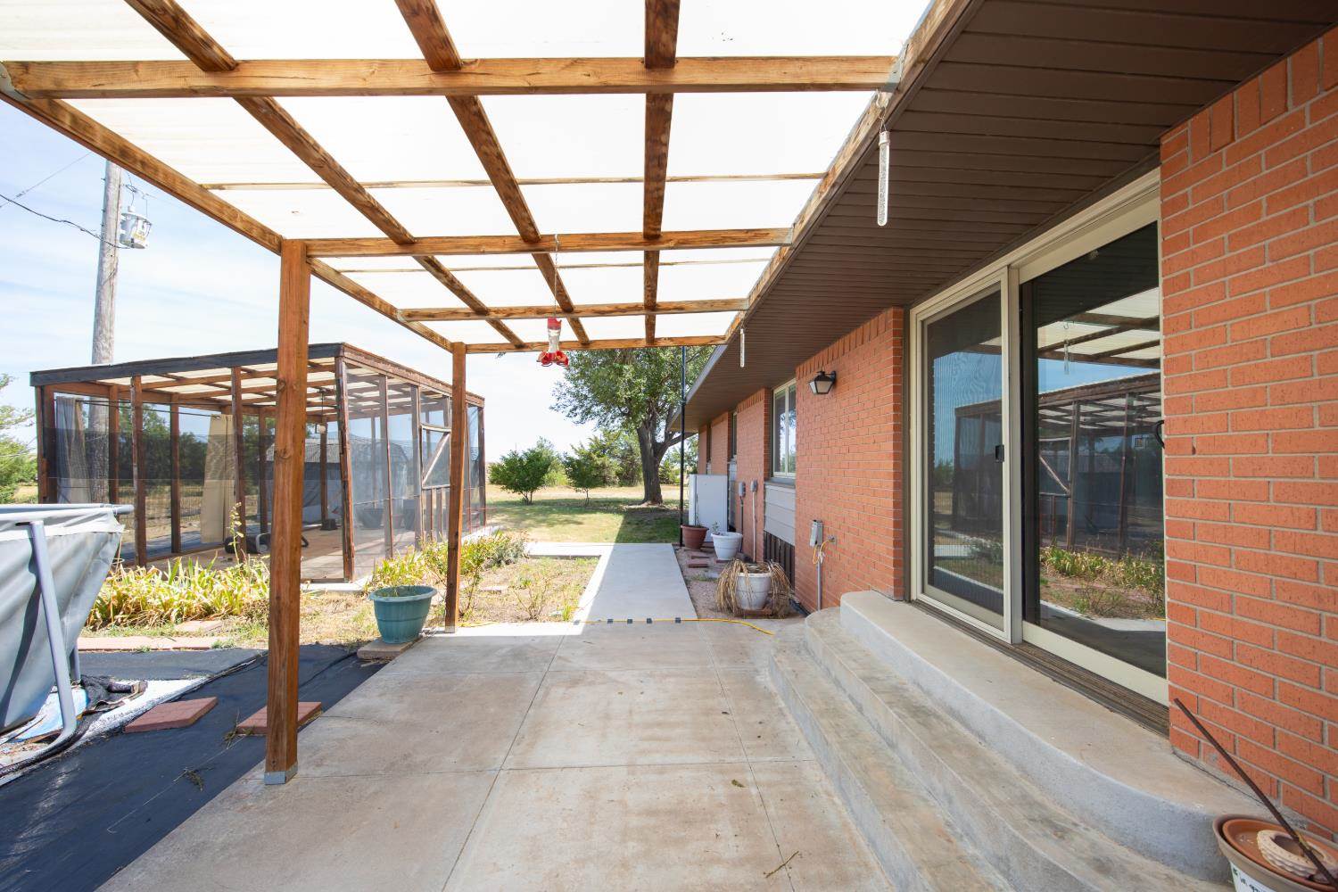 8066 East Rd 11, Ulysses, KS 67880