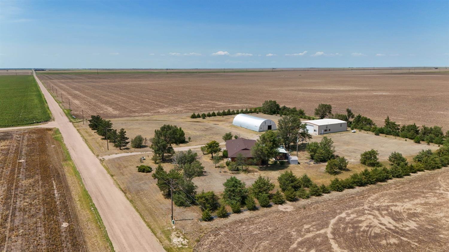 8066 East Rd 11, Ulysses, KS 67880