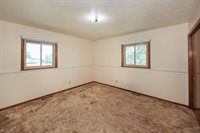 8066 East Rd 11, Ulysses, KS 67880