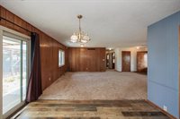 8066 East Rd 11, Ulysses, KS 67880