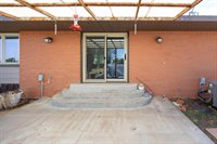 8066 East Rd 11, Ulysses, KS 67880