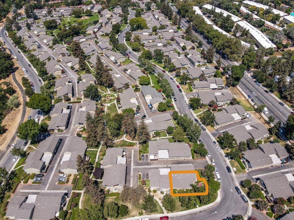 2315 Warfield Way, San Jose, CA 95122
