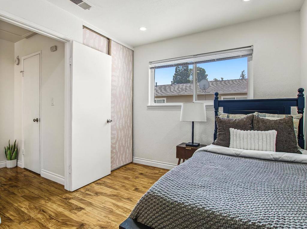 213 North Temple Drive, Milpitas, CA 95035