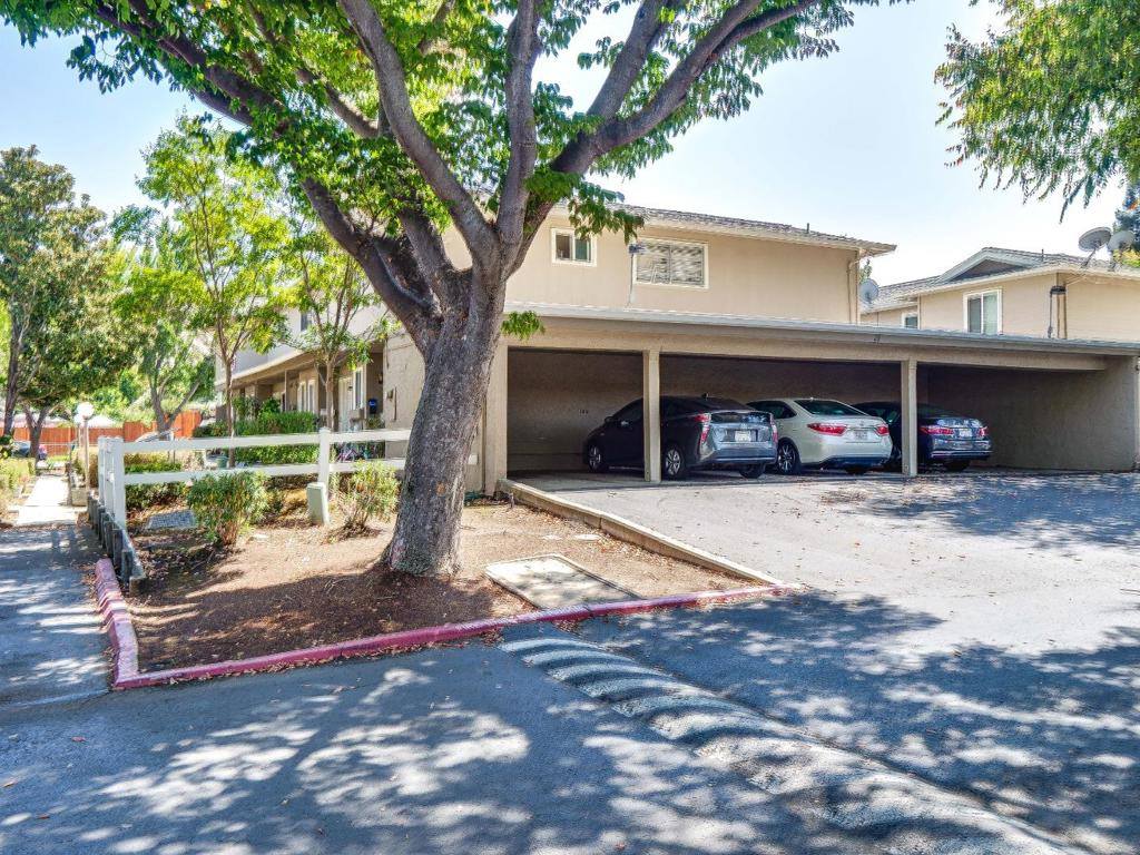 213 North Temple Drive, Milpitas, CA 95035