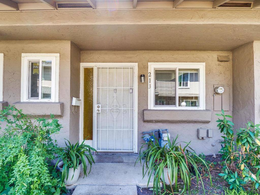 213 North Temple Drive, Milpitas, CA 95035
