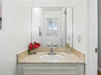 213 North Temple Drive, Milpitas, CA 95035