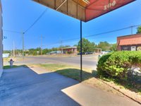 601 East Highland Street, Shawnee, OK 74801