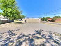601 East Highland Street, Shawnee, OK 74801