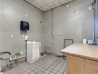 601 East Highland Street, Shawnee, OK 74801