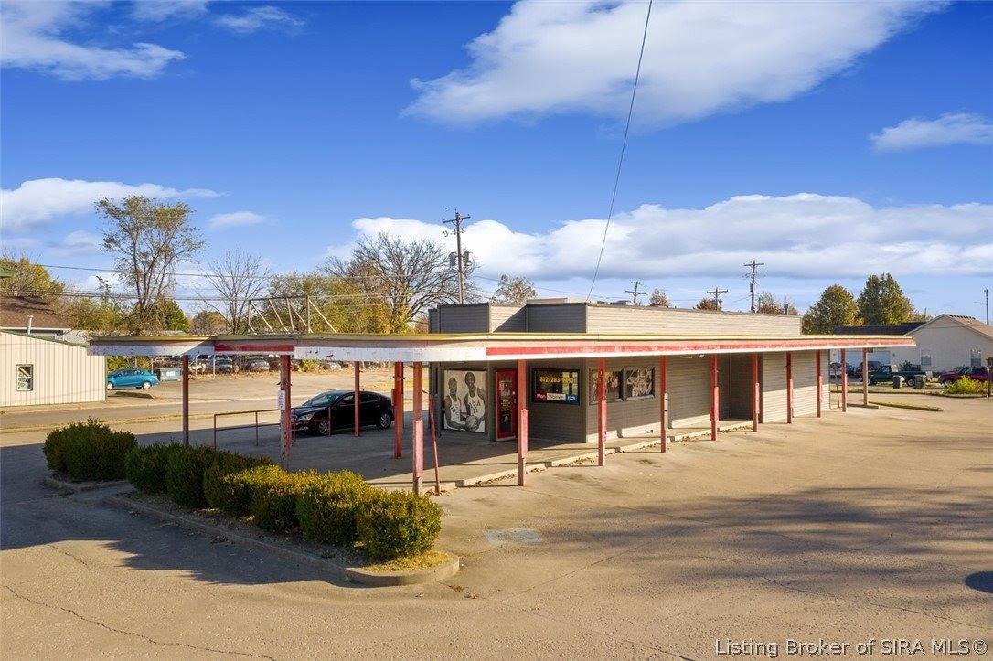 1626 Spring Street, Jeffersonville, IN 47130