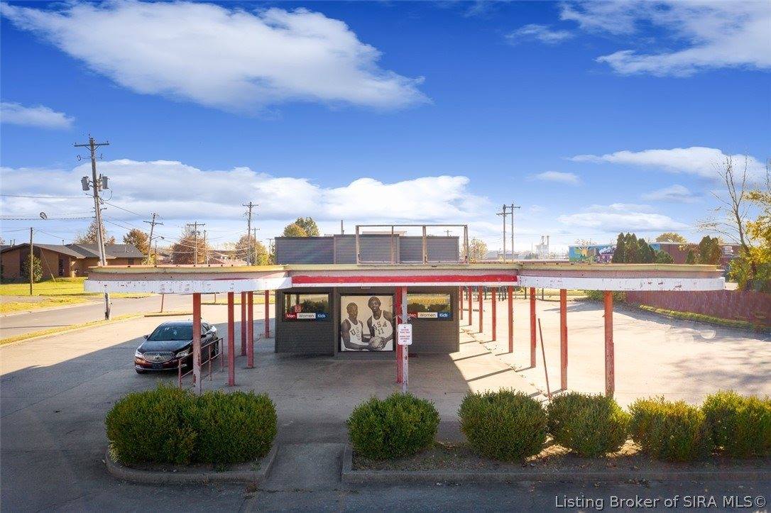 1626 Spring Street, Jeffersonville, IN 47130