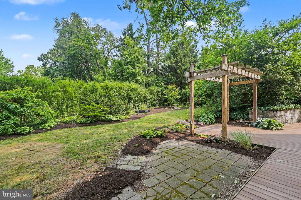 2302 Bellevue Road, Harrisburg, PA 17104
