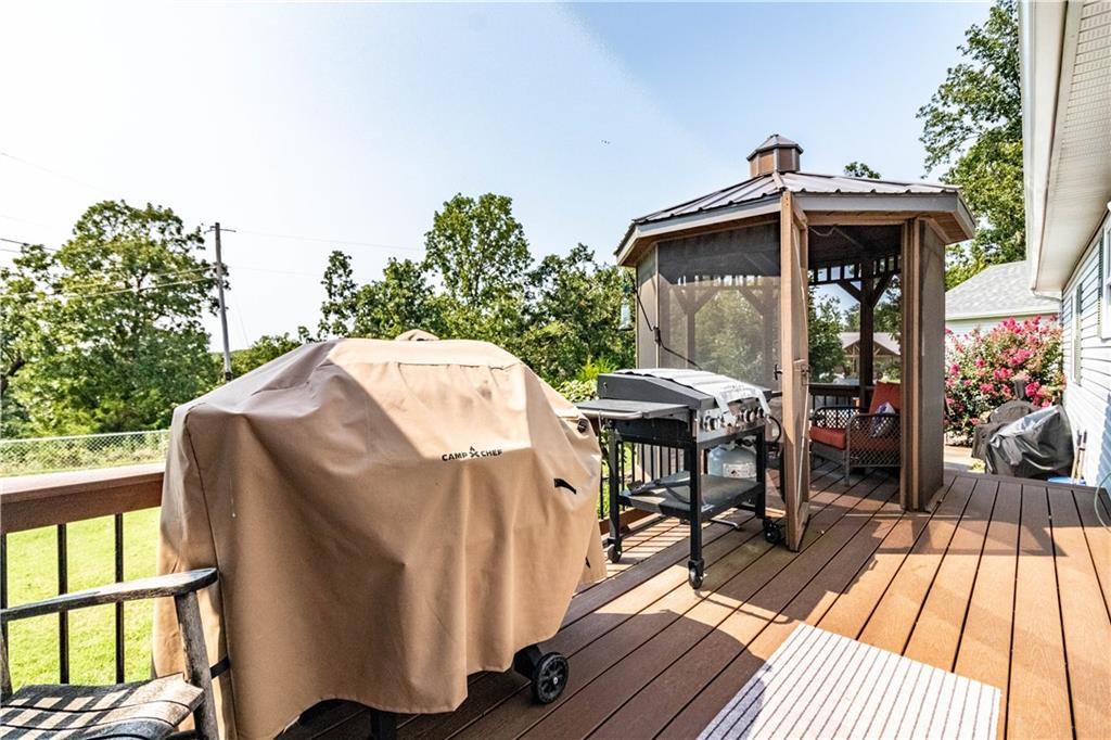 12338 Crestview Drive, Warsaw, MO 65355