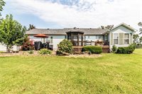 12338 Crestview Drive, Warsaw, MO 65355