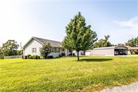 12338 Crestview Drive, Warsaw, MO 65355