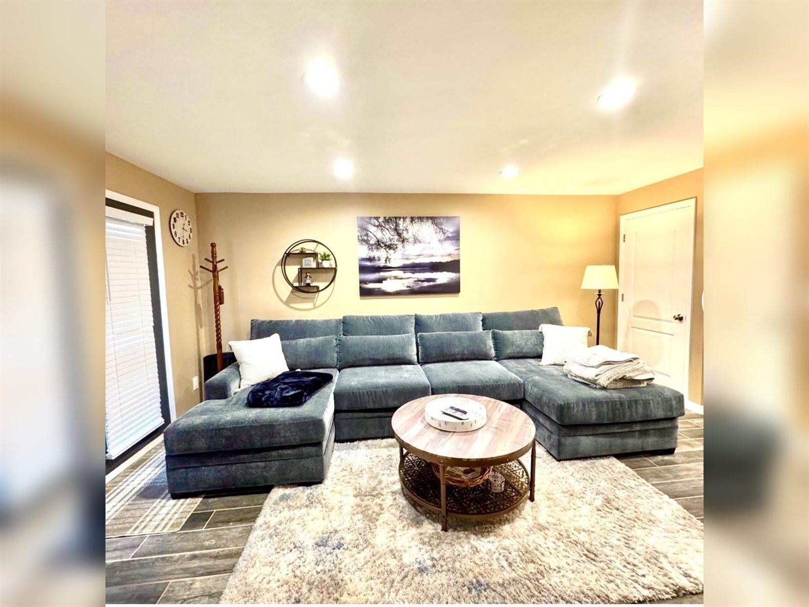 530 East Hiawatha Drive, Lake Delton, WI 53965