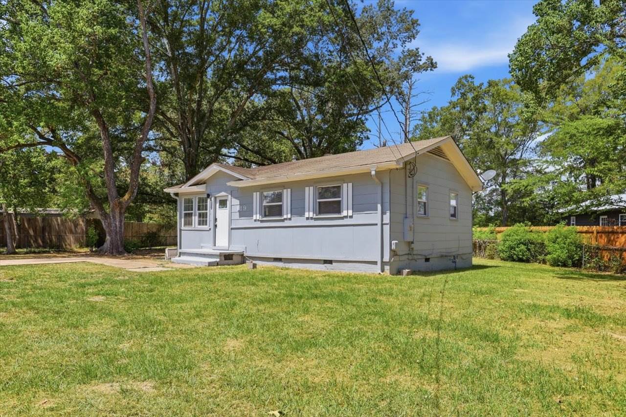 119 Areo Dr, Pearl, MS 39208