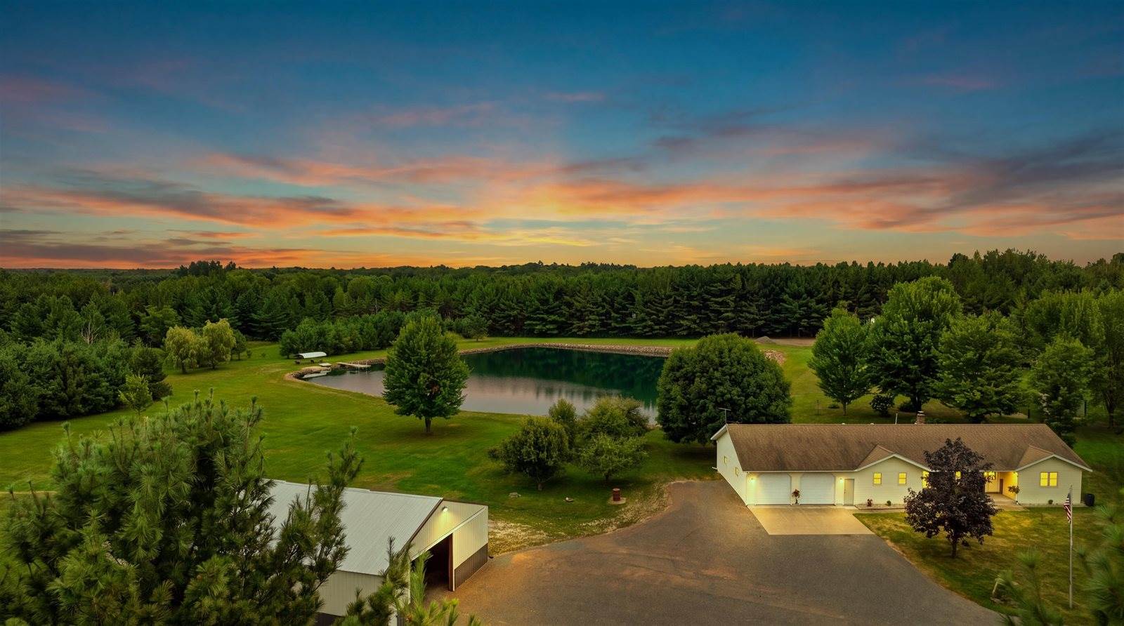 8996 Lincoln Avenue, Marshfield, WI 54449