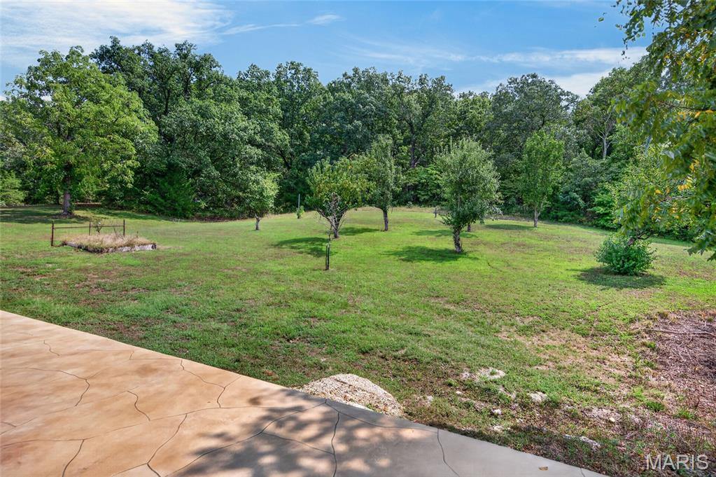 26287 Radcliff Drive, Richland, MO 65556