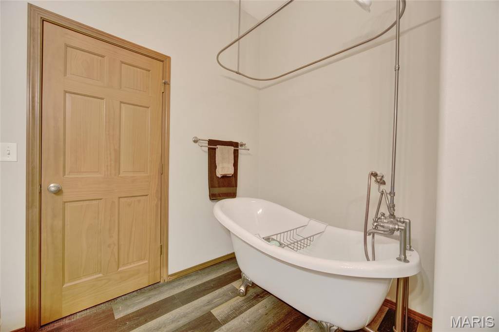 26287 Radcliff Drive, Richland, MO 65556