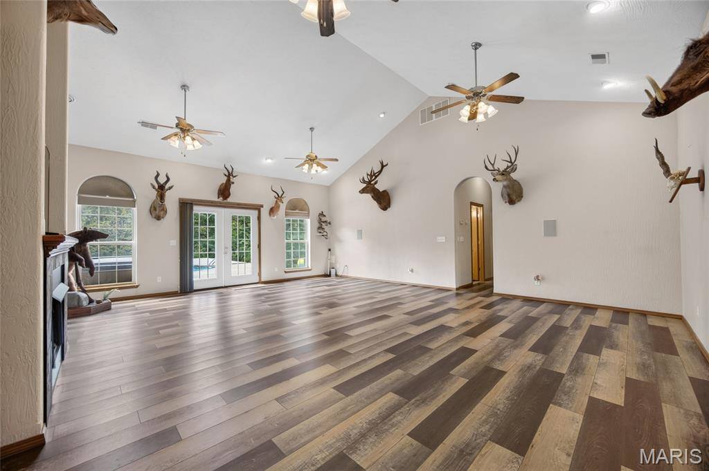 26287 Radcliff Drive, Richland, MO 65556