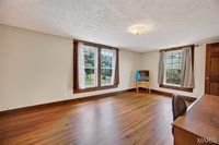 26287 Radcliff Drive, Richland, MO 65556