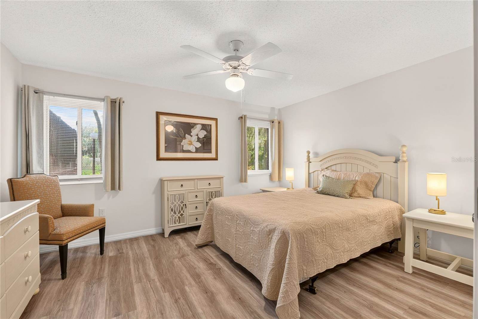 2842 SW 14TH Drive, Gainesville, FL 32608