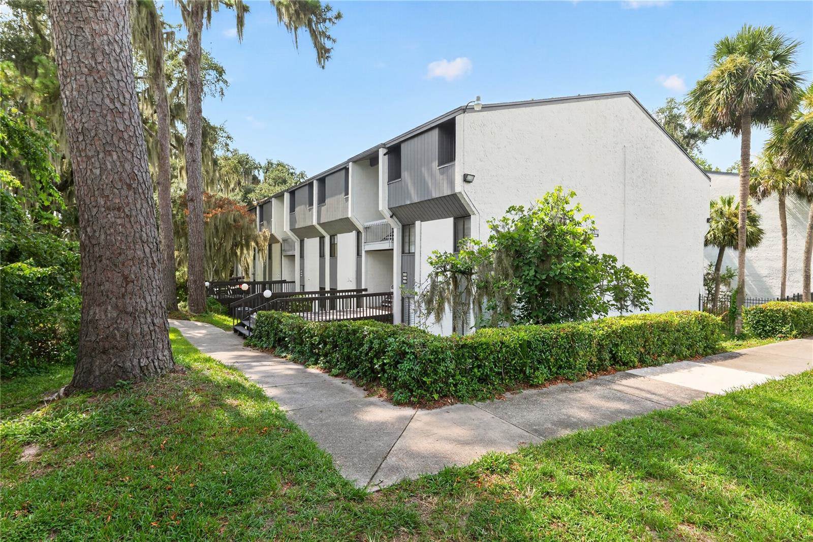 2842 SW 14TH Drive, Gainesville, FL 32608