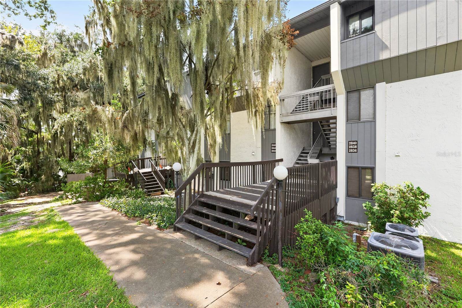 2842 SW 14TH Drive, Gainesville, FL 32608