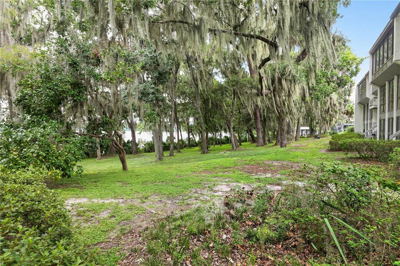 2842 SW 14TH Drive, Gainesville, FL 32608