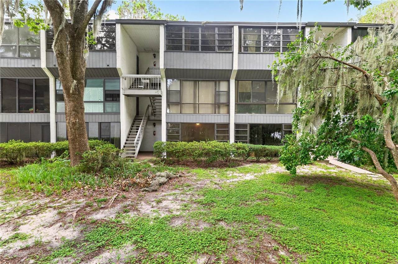 2842 SW 14TH Drive, Gainesville, FL 32608